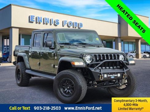 Used 2021 Jeep Gladiator Overland w/ Popular Equipment Package image 1