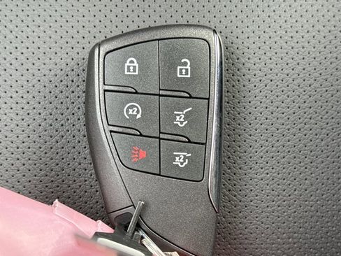 New 2026 GMC Yukon XL Elevation image 26