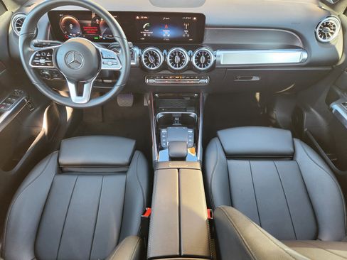 Certified 2023 Mercedes-Benz EQB 250+ image 27