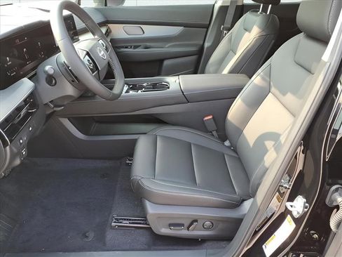 New 2026 Nissan Murano SL image 16