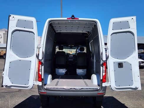 New 2026 Mercedes-Benz Sprinter 2500 image 12