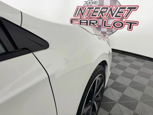 Used 2022 Subaru Impreza 2.0i Sport image 33