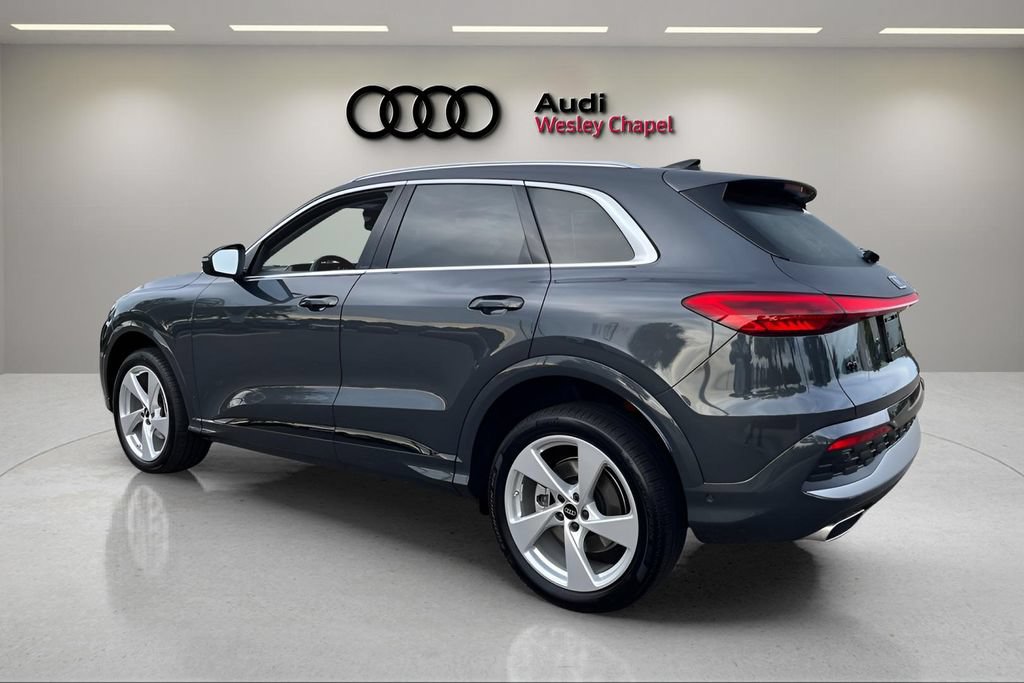 Used 2025 Audi Q5 Premium Plus AWD/4WD image 3