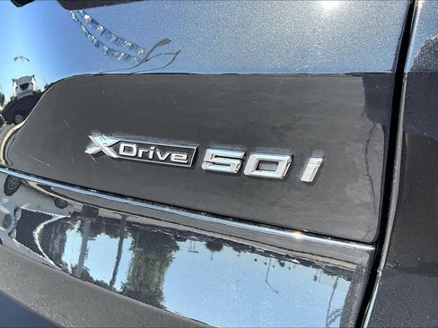 Used 2019 BMW X5 xDrive50i w/ M Sport Package AWD/4WD image 9