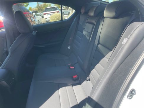 Used 2025 Lexus IS 350 F Sport RWD image 12