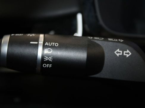 Used 2023 INFINITI QX60 Luxe w/ Vision Package FWD image 40