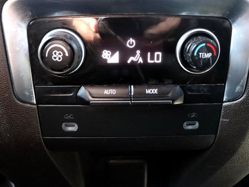 Used 2021 Chevrolet Tahoe LT image 23