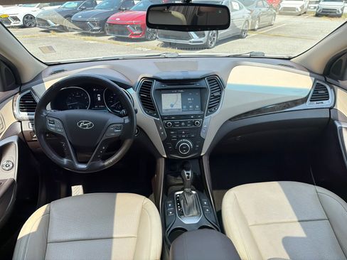 Used 2017 Hyundai Santa Fe Sport w/ 2.4L Tech Package 04 FWD image 2
