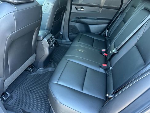 Certified 2025 Nissan Murano SL AWD/4WD image 11