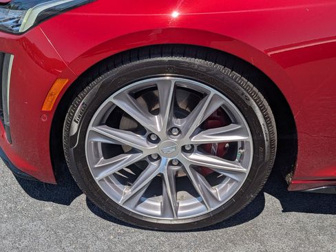 Used 2020 Cadillac CT5 V w/ Premium Package RWD image 10