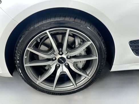 Certified 2026 Genesis G70 2.5T RWD image 31
