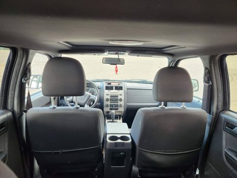 Used 2011 Ford Escape XLT w/ 202A Rapid Spec Order Code AWD/4WD image 15