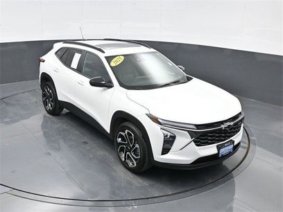 Certified 2025 Chevrolet Trax RS w/ Sunroof Package