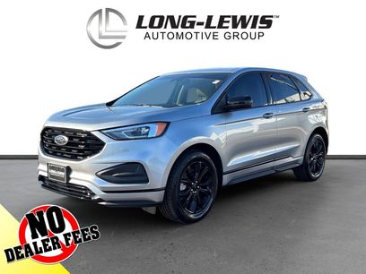 Used 2024 Ford Edge SE w/ Black Appearance Package