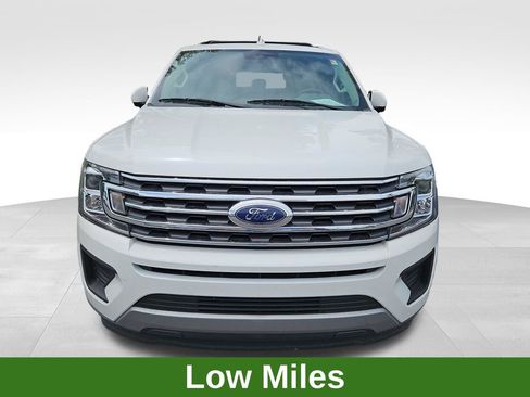 Used 2021 Ford Expedition XLT RWD image 2