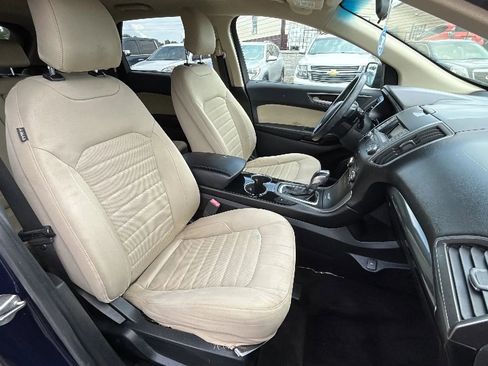 Used 2016 Ford Edge SE FWD image 36