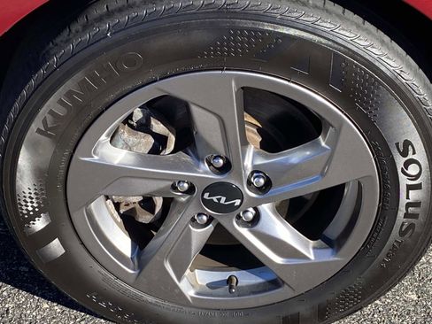 Used 2023 Kia K5 LXS image 23