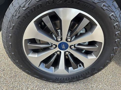 Used 2019 Ford F150 XL w/ Equipment Group 101A Mid AWD/4WD image 9