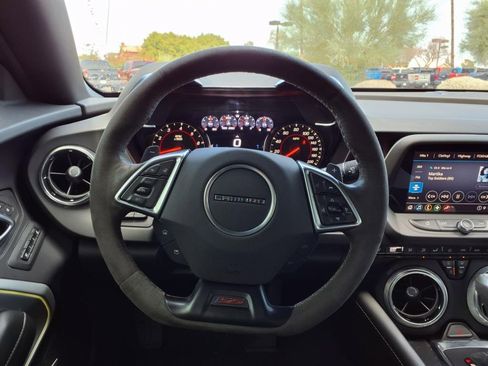 Used 2022 Chevrolet Camaro SS image 8