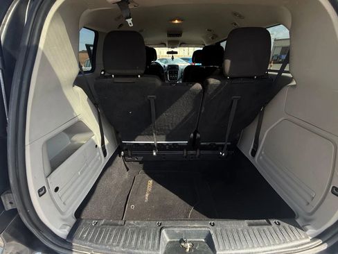 Used 2015 Dodge Grand Caravan SE w/ Quick Order Package 29E SE image 14