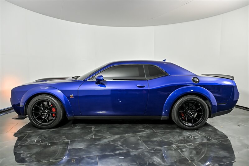 Used 2019 Dodge Challenger R/T Scat Pack RWD image 6