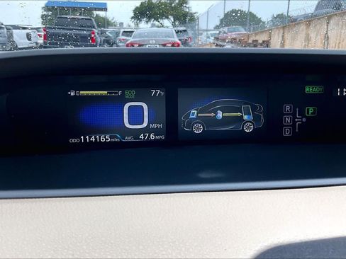 Used 2018 Toyota Prius Two w/ Prius Two Safety Plus Package FWD image 26