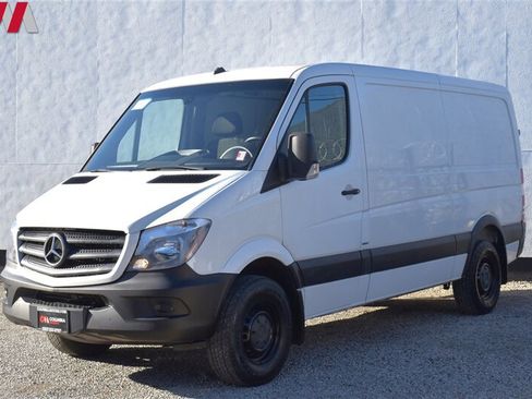 Used 2016 Mercedes-Benz Sprinter 2500 image 8
