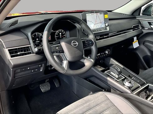 New 2026 Nissan Rogue SL AWD/4WD image 10