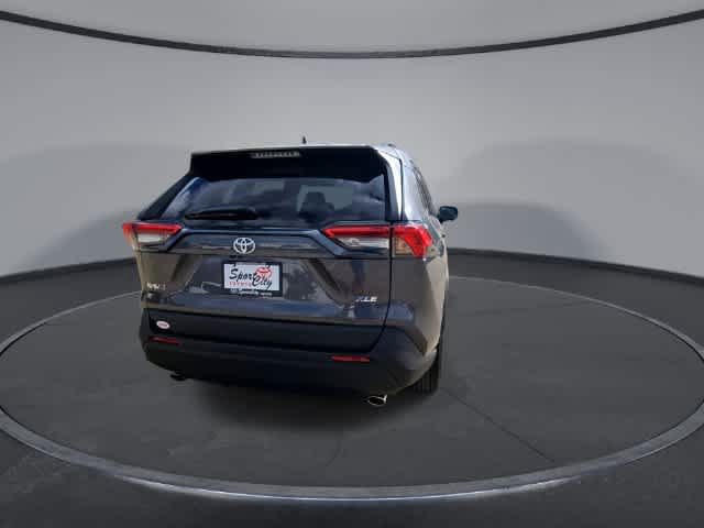 Used 2025 Toyota RAV4 XLE FWD image 7