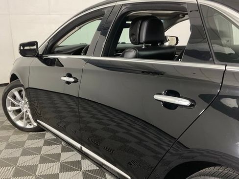 Used 2014 Cadillac XTS Luxury AWD/4WD image 30