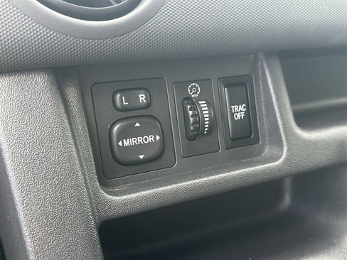 Used 2006 Scion xB FWD image 16