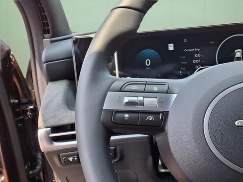 New 2025 Hyundai Santa Cruz Limited image 13