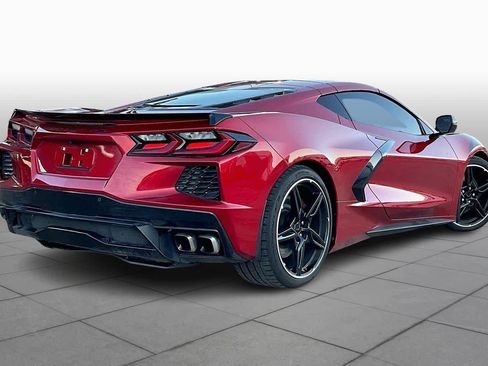 Used 2022 Chevrolet Corvette Stingray Coupe w/ Z51 Performance Package image 13