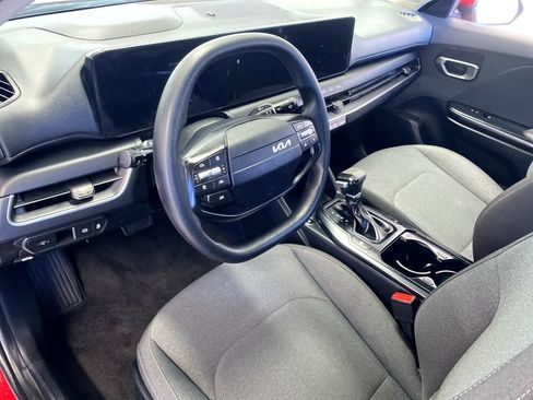Certified 2025 Kia K4 FWD image 20