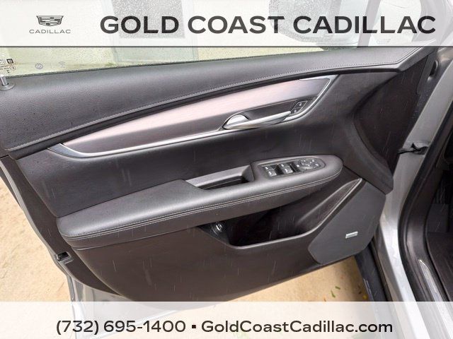 Certified 2024 Cadillac XT5 Luxury w/ LPO, Floor Liner Package FWD image 15