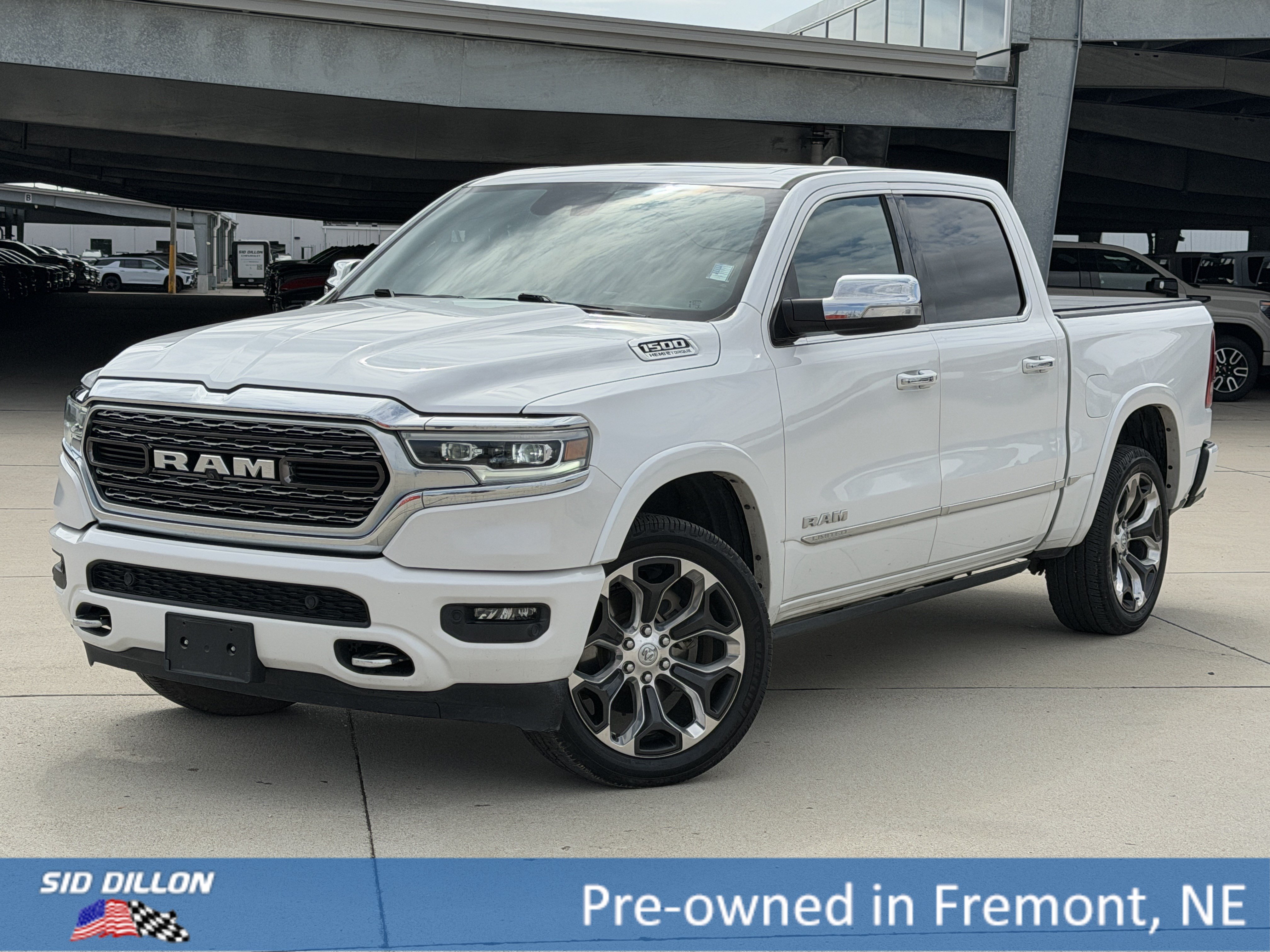 Used 2021 RAM 1500 Limited AWD/4WD image 1