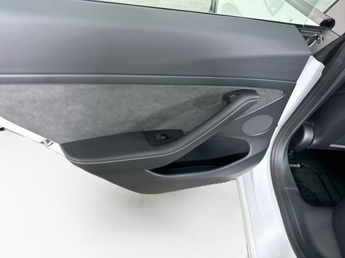 Used 2023 Tesla Model 3 Standard Range RWD image 25