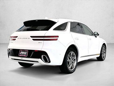 Used 2023 Genesis GV70 2.5T w/ Advanced Package AWD/4WD image 2