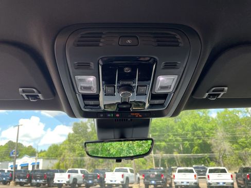 New 2026 GMC Yukon Denali w/ Denali Reserve Package image 20