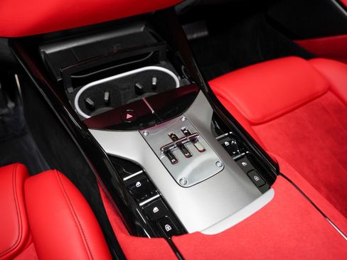 Used 2026 Ferrari Purosangue AWD/4WD image 49