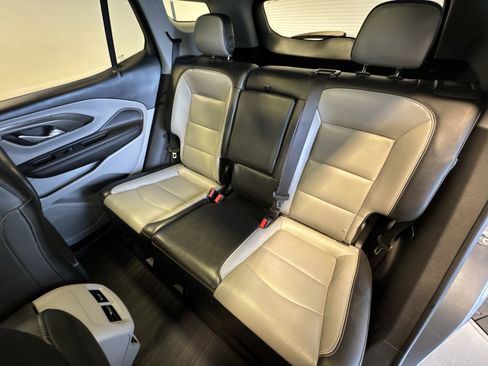 Used 2020 GMC Terrain SLT w/ Preferred Package image 22