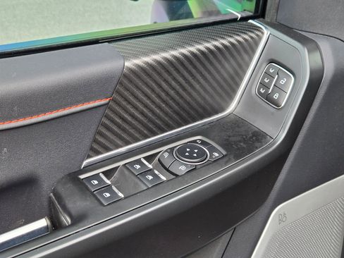 Used 2025 Ford F150 Raptor AWD/4WD image 11