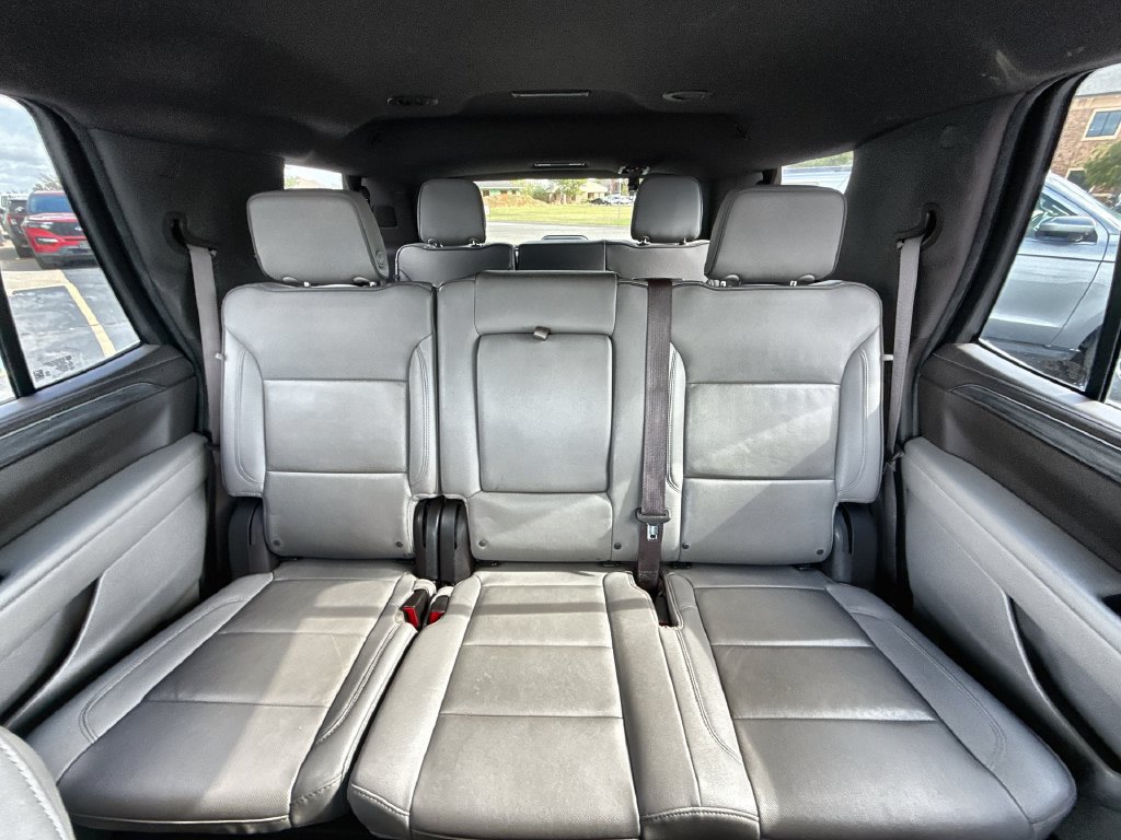 Used 2024 GMC Yukon SLT RWD image 24