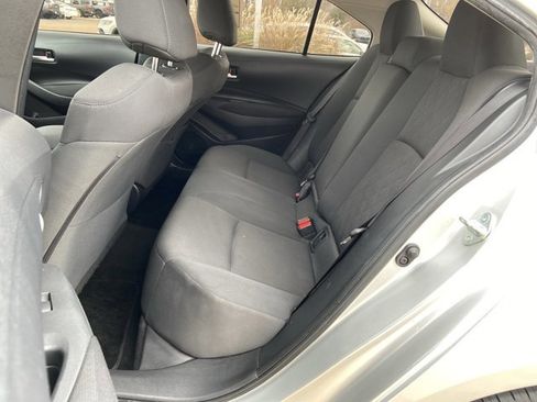 Used 2020 Toyota Corolla LE image 15