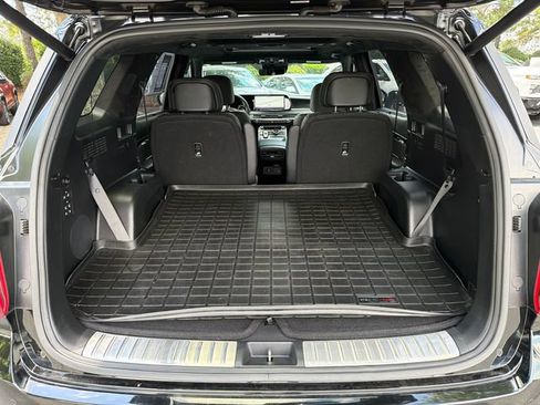 Used 2023 Hyundai Palisade Calligraphy w/ Cargo Package FWD image 18