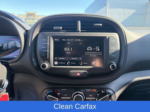 Used 2025 Kia Soul LX image 14