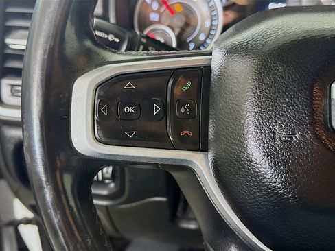 Used 2019 RAM 1500 Big Horn image 14