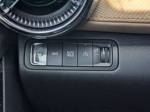 New 2026 Chevrolet Equinox ACTIV AWD/4WD image 23