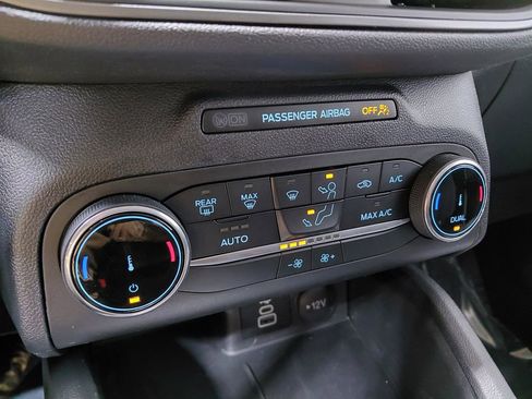 Used 2025 Ford Escape Active image 32