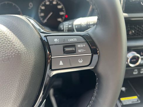 Used 2025 Honda CR-V EX-L image 17